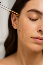 Cargar imagen en el visor de la galería, Óleo Facial Equilibrante – Todo Tipo de Piel
